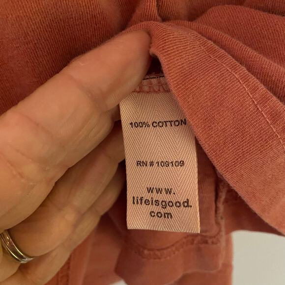 Life Is Good Women's size Medium Pink Red Long Sleeve Shirt Green Heart Cotton - Picture 9 of 9